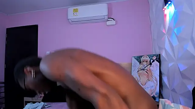 Ebony_N_Blonde's Live Chat Room