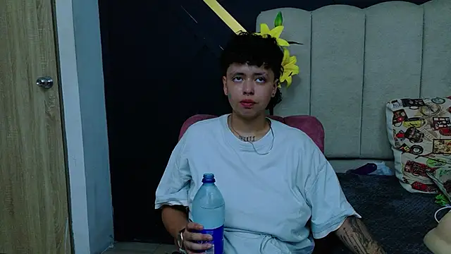 NikiEvanz 即時聊天室