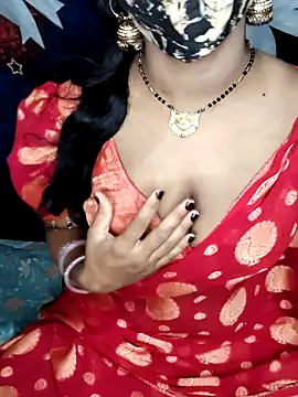 Hot_lady234 Adlı Modelin Canlı Sohbet Odası