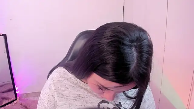 Julieth_Caandyn Live chat-huone