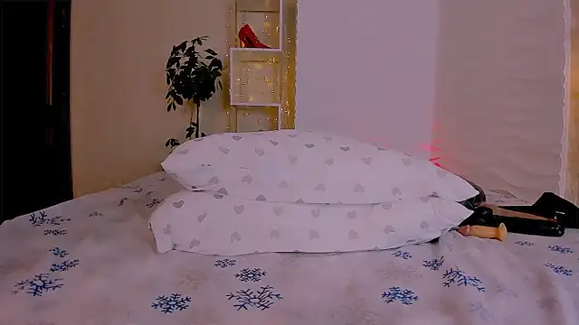 Akiko_Yun Adlı Modelin Canlı Sohbet Odası