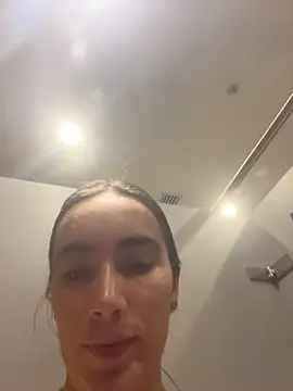 Evacrox Live Chatrum
