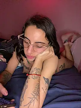 Chat ao vivo de Poison_Ivy_29