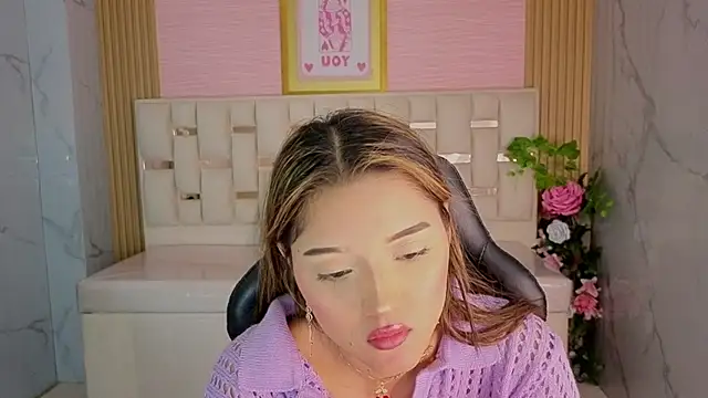 ห้องแชทสดของ veronicaa_s