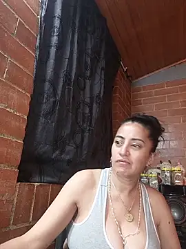 Phòng Chat Trực Tiếp Alexandrina