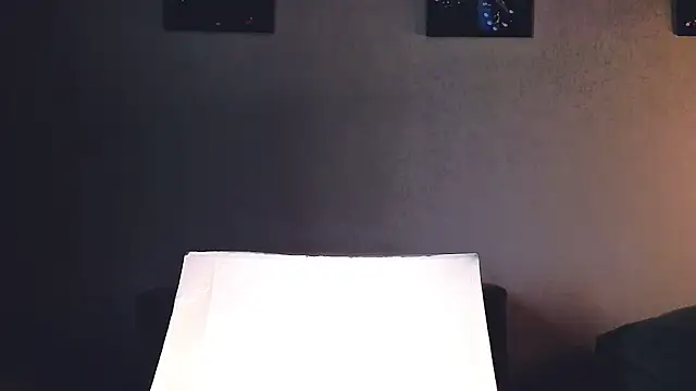 ivygenesisn Live chat-huone