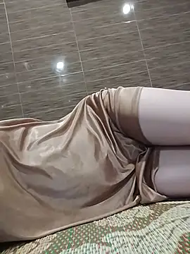 Miya_loveyou Adlı Modelin Canlı Sohbet Odası