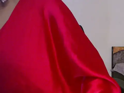 Chat soba uživo modela MaiRra_