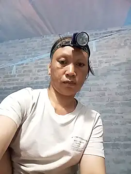 Živá chatovací místnost Heli_pusy