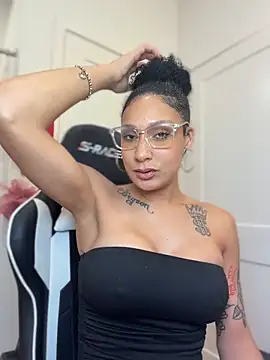 FerrariFrench live sex-cam show