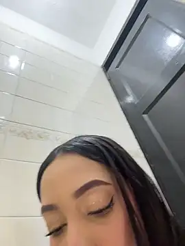 MiaCamille_ Live Chatraum