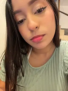 MiaCamille_ Live Chatraum