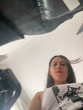 HeyAmaraa – live chatrum