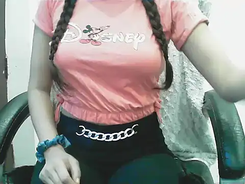 Sala de chat ao vivo de Arpita__bb