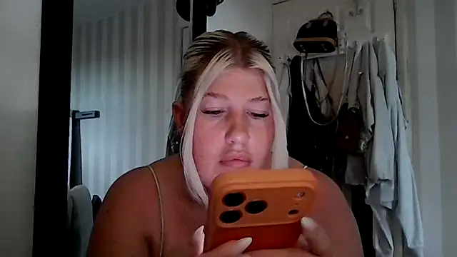 Lexi_Laura Live Chatraum