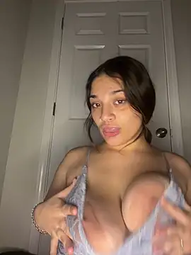 treasurebabii Cameră chat live