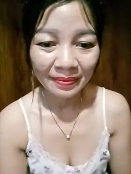 Živá chatovací místnost Yiyi102300