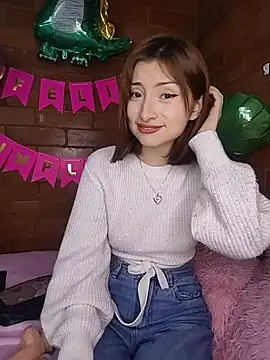 Chat soba uživo modela PaoMonoba