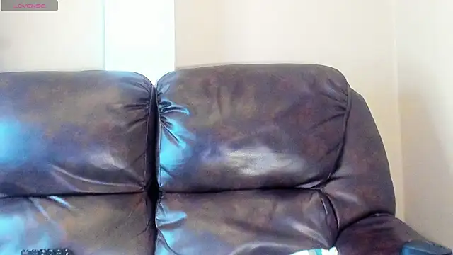 Sala de chat en directo de Emily_Lopera