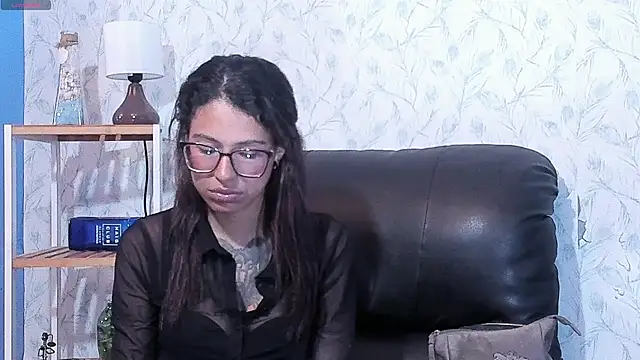 Emily_Lopera 실시간 채팅방