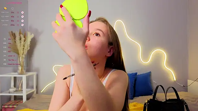 Emma_dream_'s Live Chat Room
