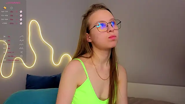 Emma_dream_ Adlı Modelin Canlı Sohbet Odası