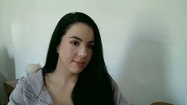 Živá chatovací místnost AnabeleNogueira