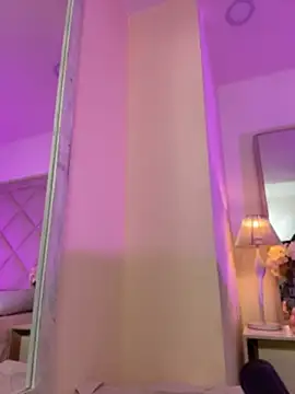 חדר צ'אט בשידור חי של AliciaRoux