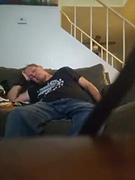 yourMasterisBored чат на живо