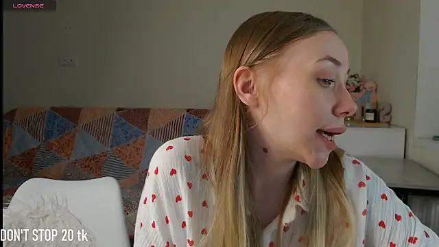 MikeXEmilia – live chatrum