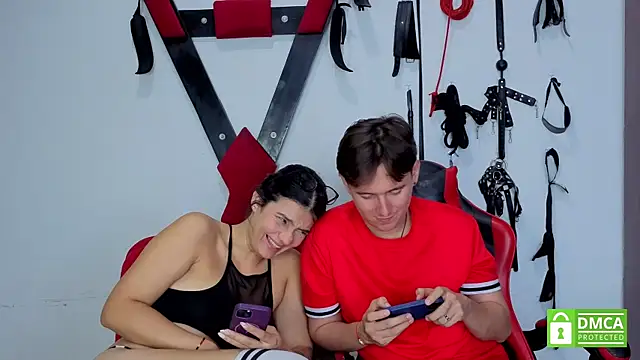 Pokój czatu na żywo – Mariana_and_Ronny