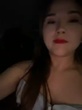Xiaoxiao-y Live Chatrum