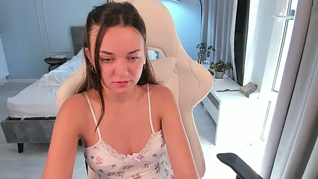 MayaNextDoor Cameră chat live