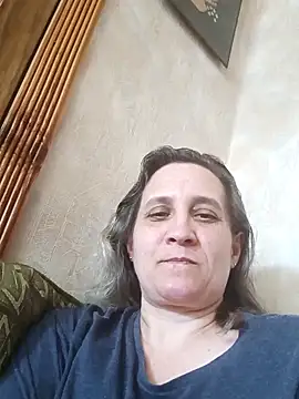 Živá chatovací místnost KatieLove133