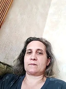 KatieLove133's Live Chat Room