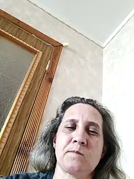 Chat soba uživo modela KatieLove133