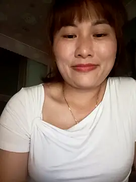 Lucxy-ki6 Live Chatraum