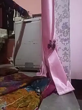 IndianQueennX Adlı Modelin Canlı Sohbet Odası