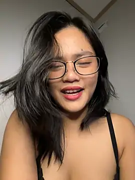 Kiee_19 Live Chatrum