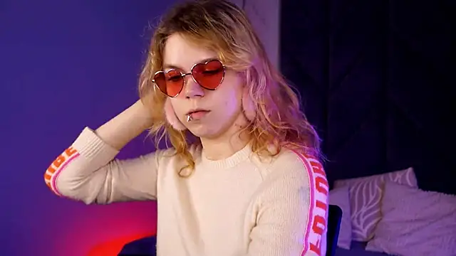 ElizabethVane Chat XXX in diretta
