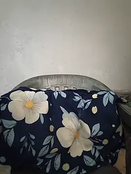 Shalini_08 실시간 채팅방