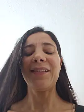 Živá chatovací místnost miaeyex