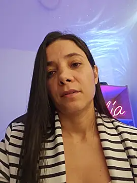 miaeyex live-chat rom
