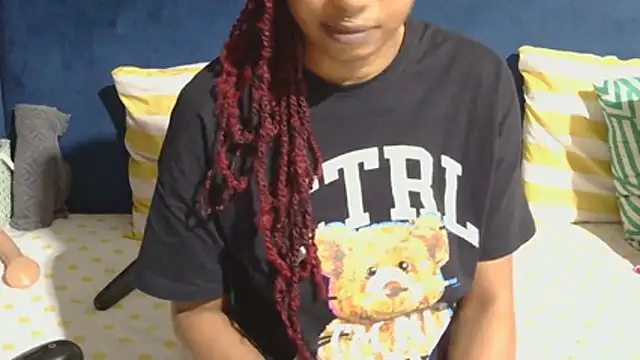 Melitaxx's Live Chat Room