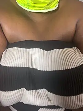 Sala de chat en directo de MaskedBootyLicious28