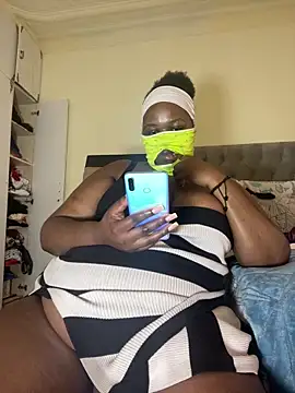 MaskedBootyLicious28 чат на живо