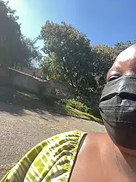Chat ao vivo de MaskedBootyLicious28