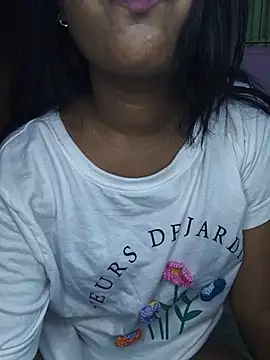 Chat ao vivo de Shivani-tiwari