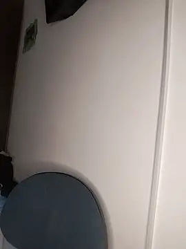 Mia_skyy18 실시간 채팅방