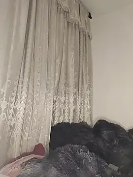 Mia_skyy18 Live Chatrum